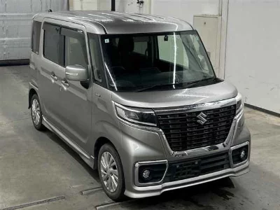 Suzuki Spacia Custom