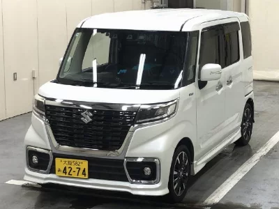 Suzuki Spacia Custom