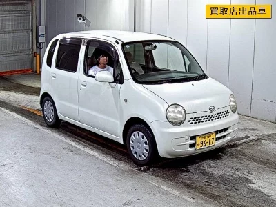 Daihatsu Move Latte