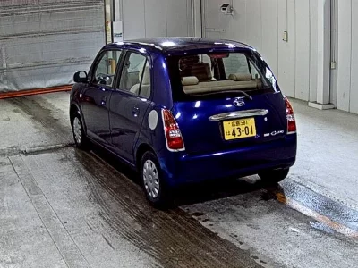 Daihatsu Mira Gino