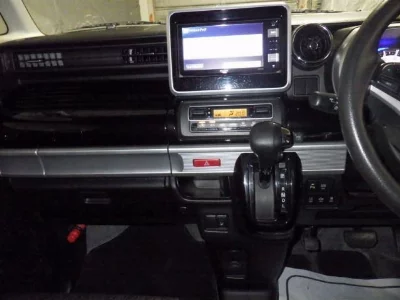 Suzuki Spacia Custom