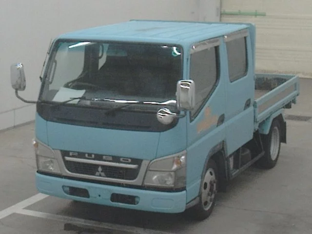 Mitsubishi Fuso Canter  с аукциона в Японии