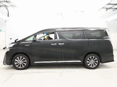 TOYOTA VELLFIRE HYBRID
