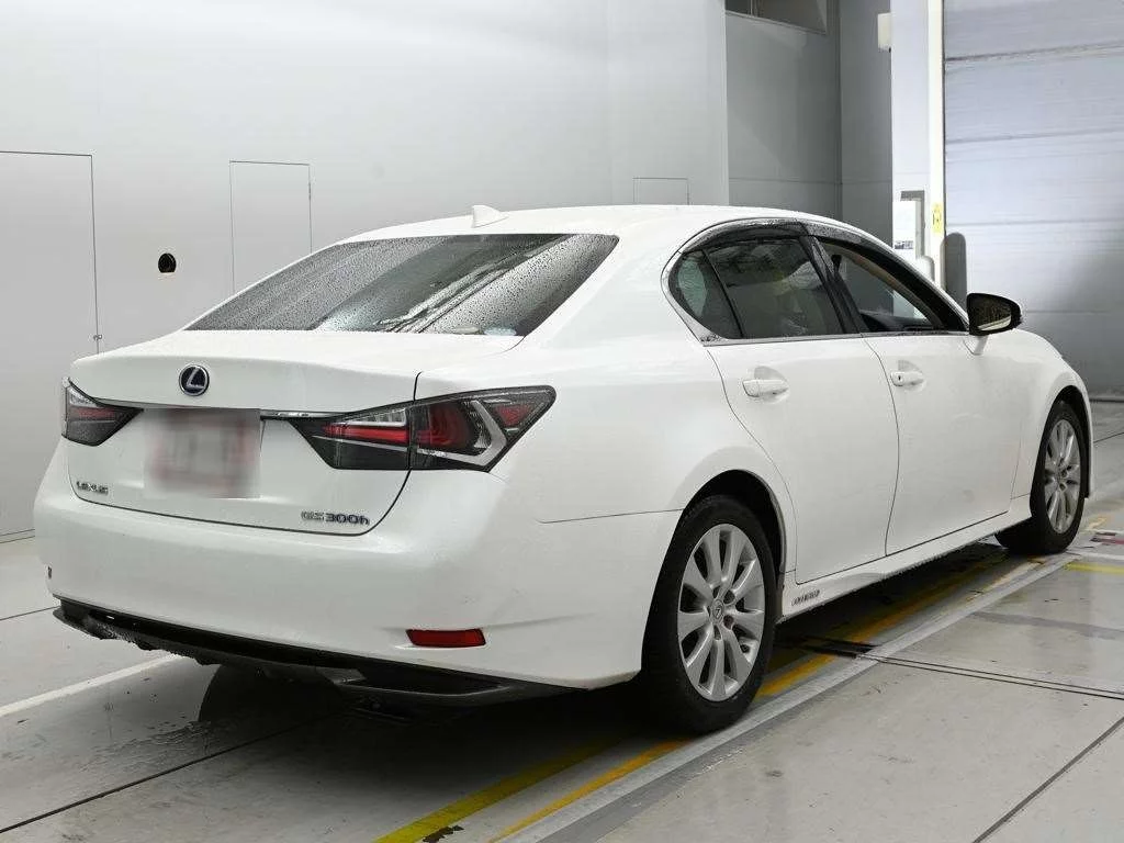 Lexus GS  с аукциона в Японии