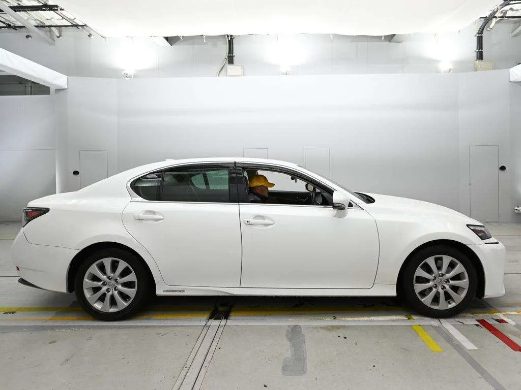 Lexus GS  с аукциона в Японии
