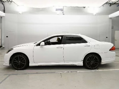 TOYOTA CROWN HYBRID