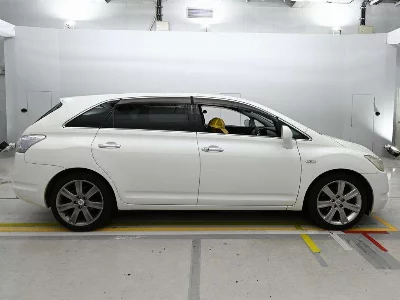 Toyota Mark X Zio