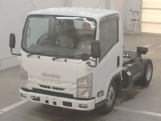 Isuzu Elf  с аукциона в Японии