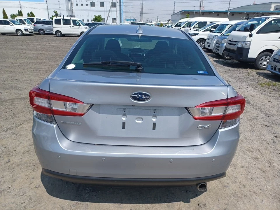 Subaru Impreza  с аукциона в Японии