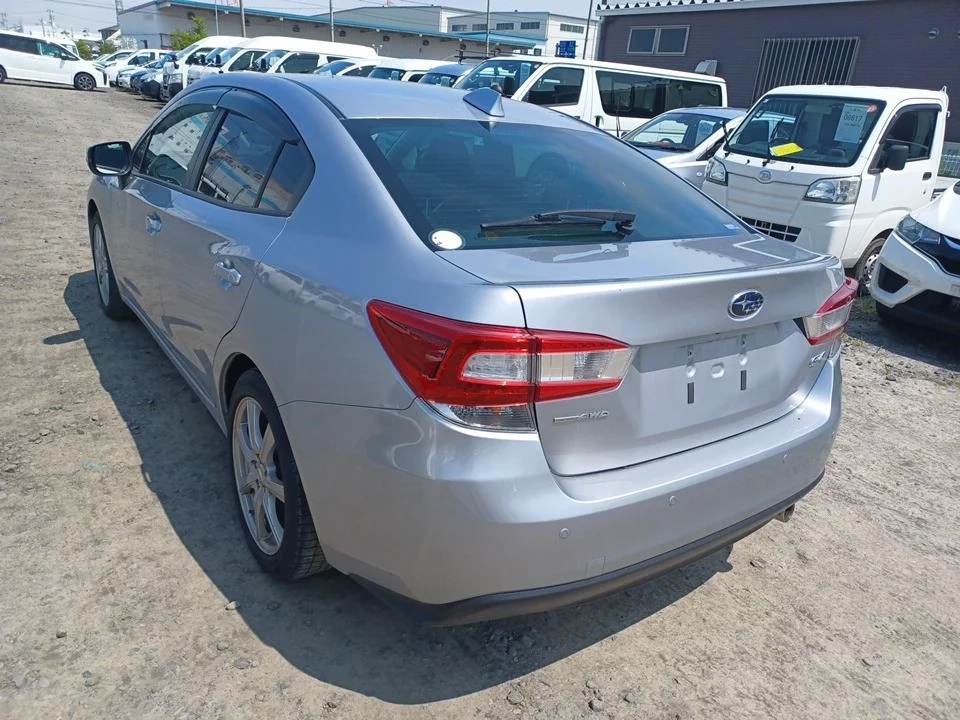 Subaru Impreza  с аукциона в Японии