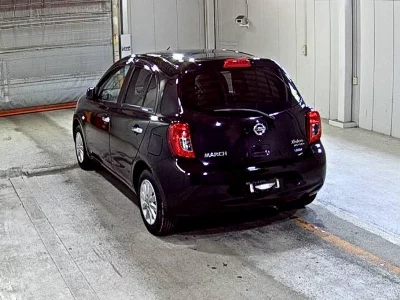 Nissan March
