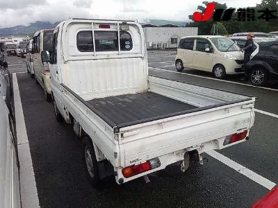 Nissan Clipper