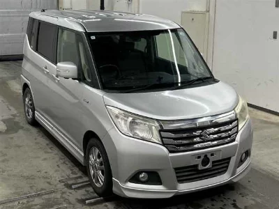 Suzuki Solio