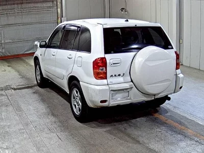 TOYOTA RAV4 J
