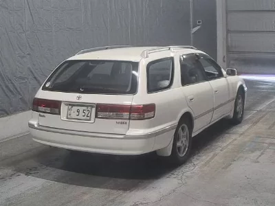 Toyota Mark II Wagon Qualis