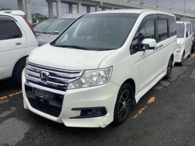 Honda STEPWGN SPADA