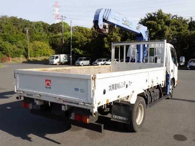 Hino Dutro