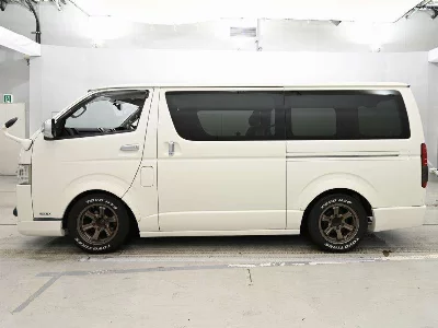 Toyota RegiusAce