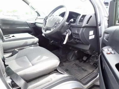 Toyota RegiusAce