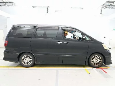 Toyota ALPHARD V