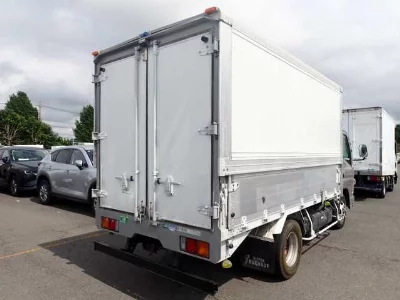 Mitsubishi Fuso Canter
