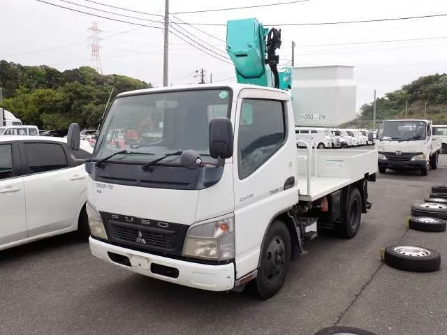 Mitsubishi Fuso Canter  с аукциона в Японии
