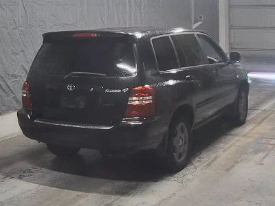 Toyota Kluger V