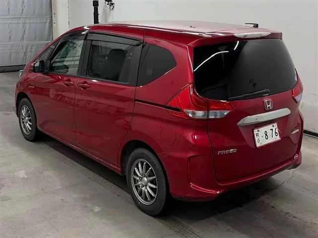 Honda Freed  с аукциона в Японии