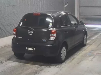 Nissan March