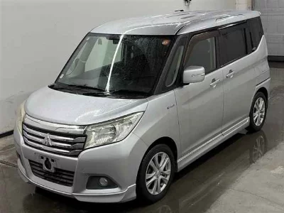 Mitsubishi Delica D:2