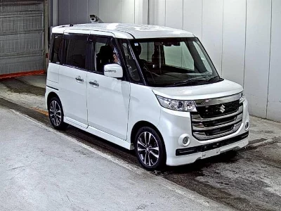 Suzuki Spacia Custom