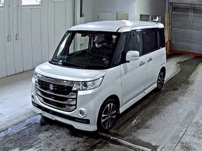 Suzuki Spacia Custom