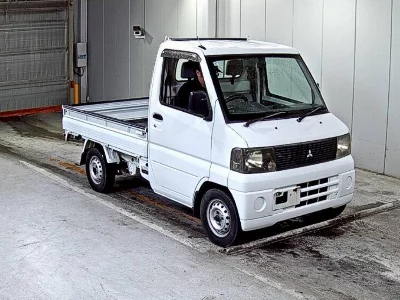 Mitsubishi Minicab Truck