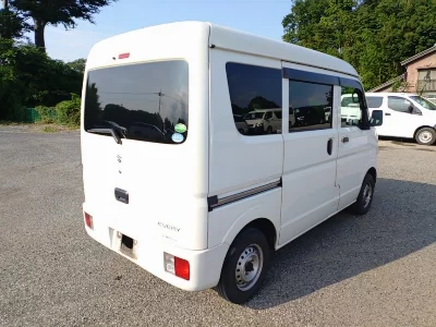 Nissan NV100 Clipper
