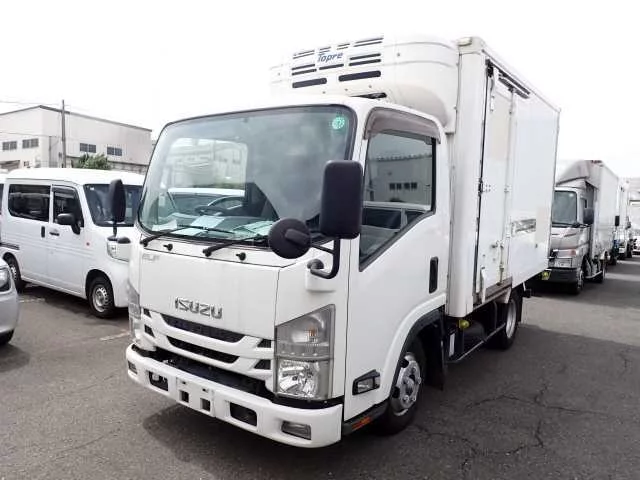 Isuzu Elf  с аукциона в Японии