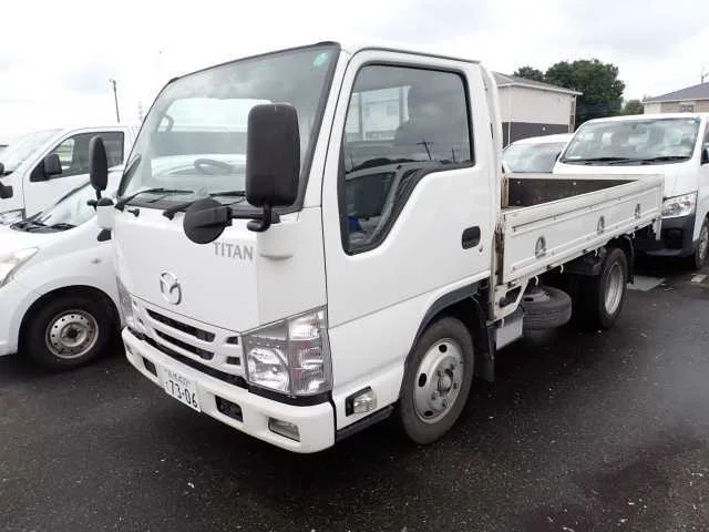 Mazda Titan  с аукциона в Японии