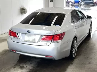 Toyota CROWN MAJESTA