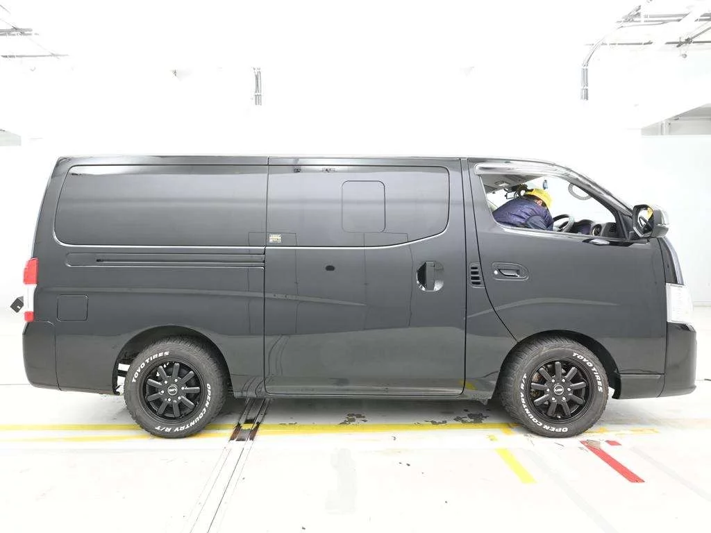 Nissan Caravan  с аукциона в Японии