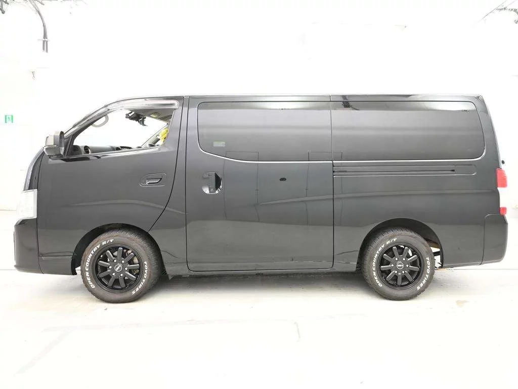 Nissan Caravan  с аукциона в Японии
