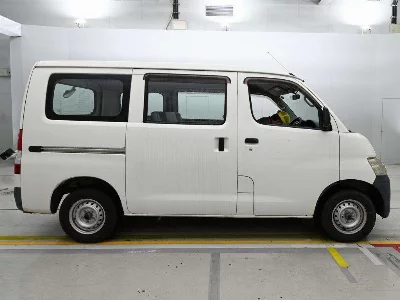 TOYOTA LITE ACE VAN