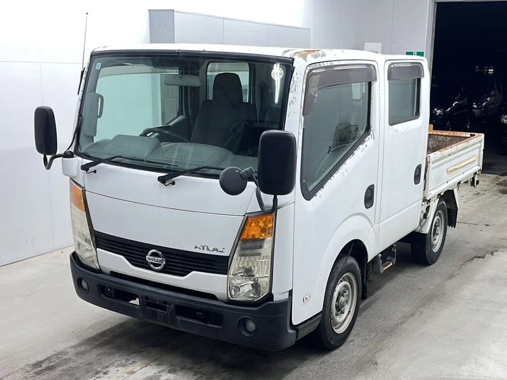 Nissan Atlas  с аукциона в Японии