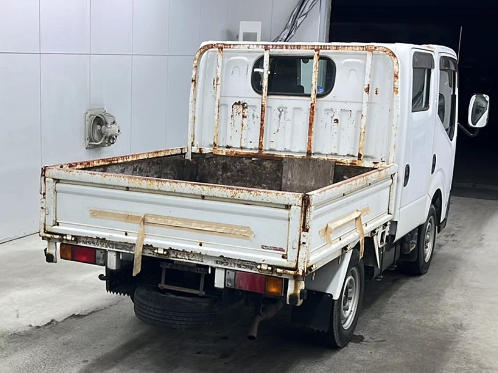 Nissan Atlas  с аукциона в Японии
