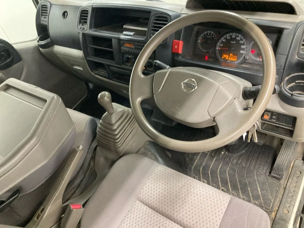 Nissan Atlas  с аукциона в Японии