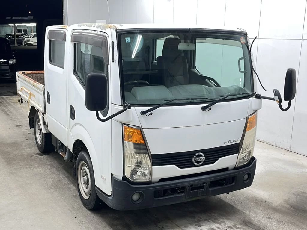 Nissan Atlas  с аукциона в Японии