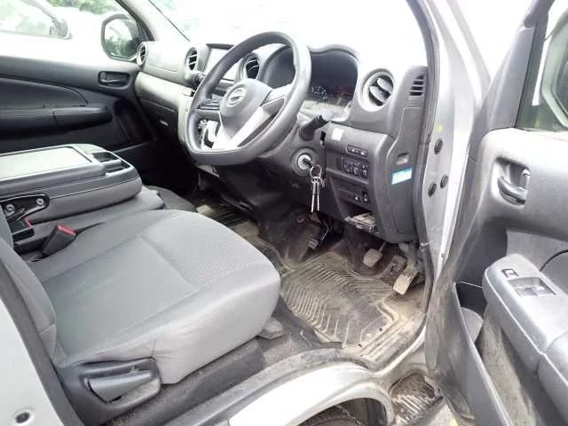 Nissan Caravan  с аукциона в Японии