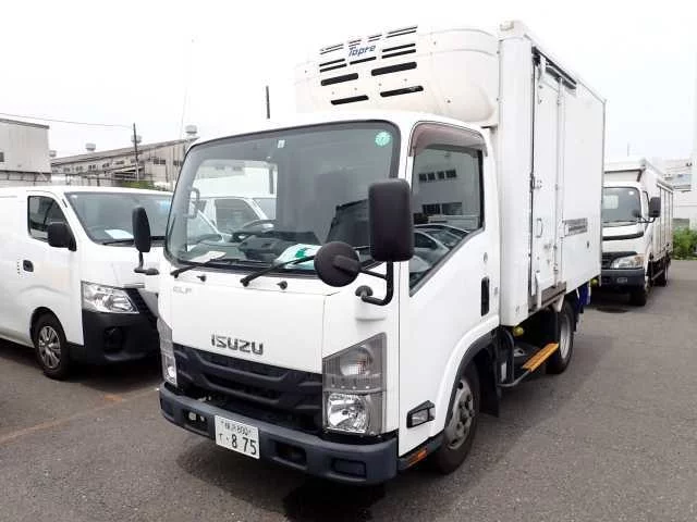 Isuzu Elf  с аукциона в Японии