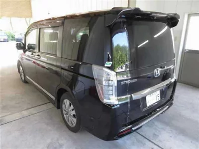 Honda STEPWGN SPADA