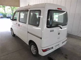 Toyota Pixis Van