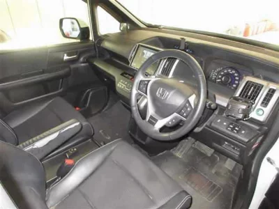 Honda STEPWGN SPADA