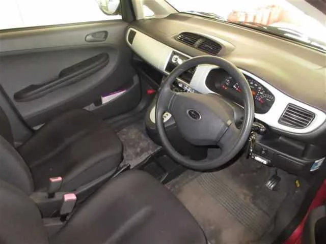 Subaru R2  с аукциона в Японии